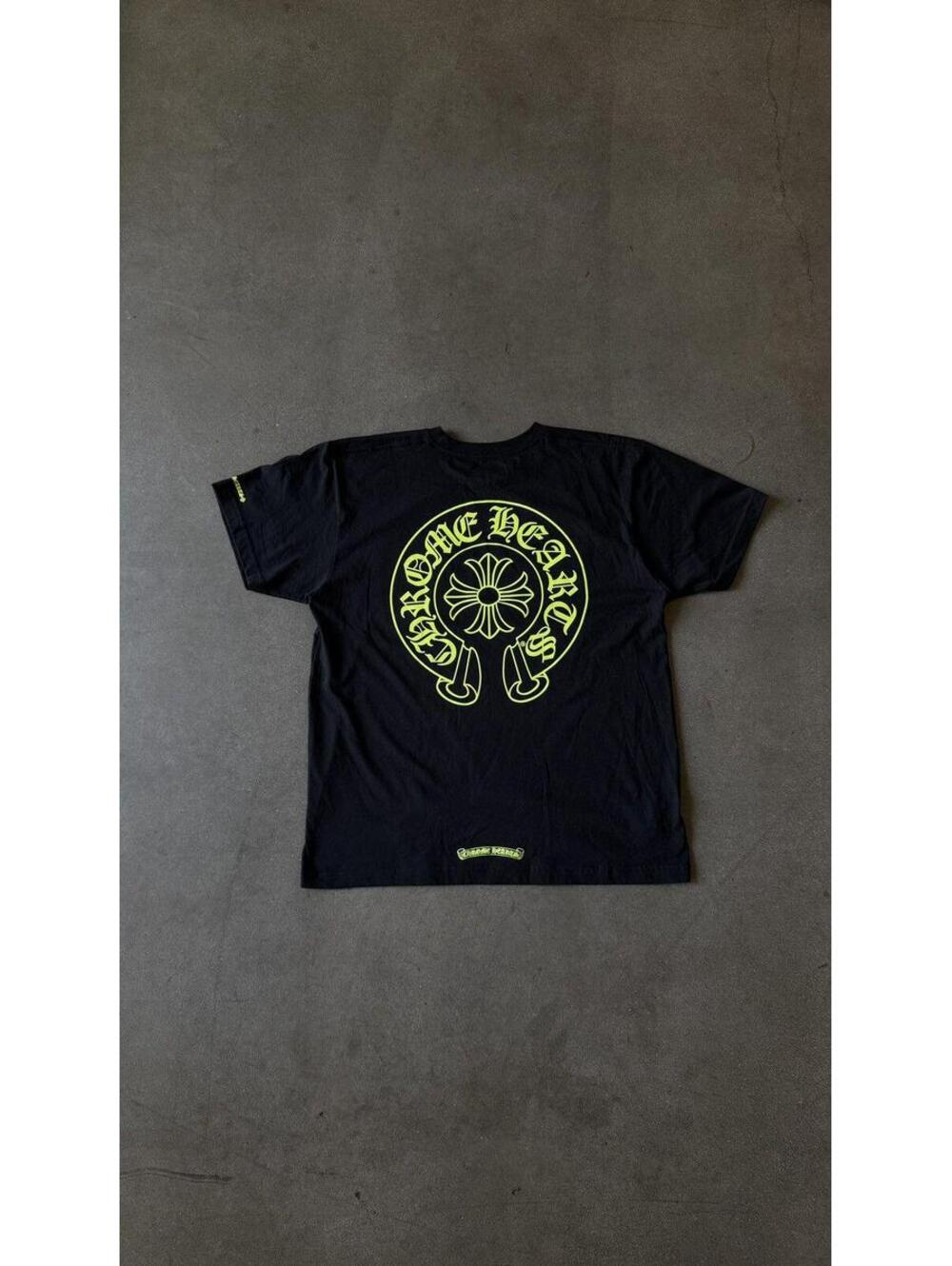 RARE! Chrome Hearts Neon Horseshoe logo pocket t-shirt